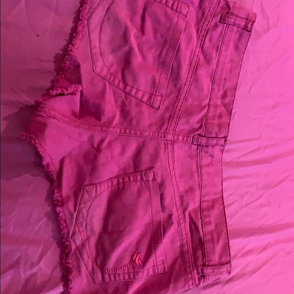 Pink short - Picture 2 of 2
